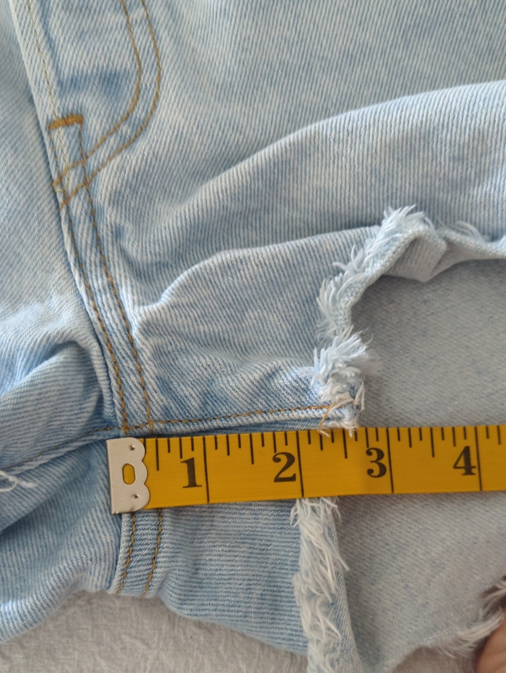 Levi’s 501 Button Fly Denim Cutoff Shorts Light Wash Size 30 - Picture 8 of 8